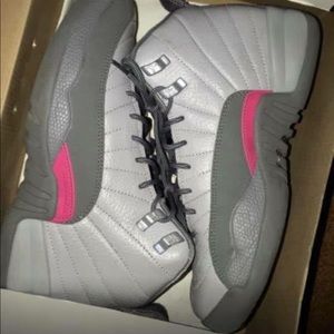 pink and grey 12s